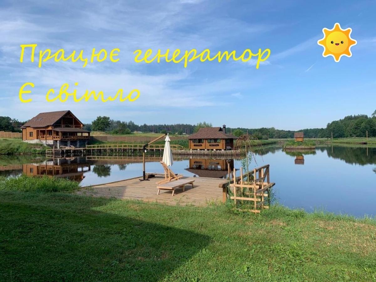 Guesthouse On The Lake With Bathhouse 70 Km From Kiev Makariv Eksteriør billede