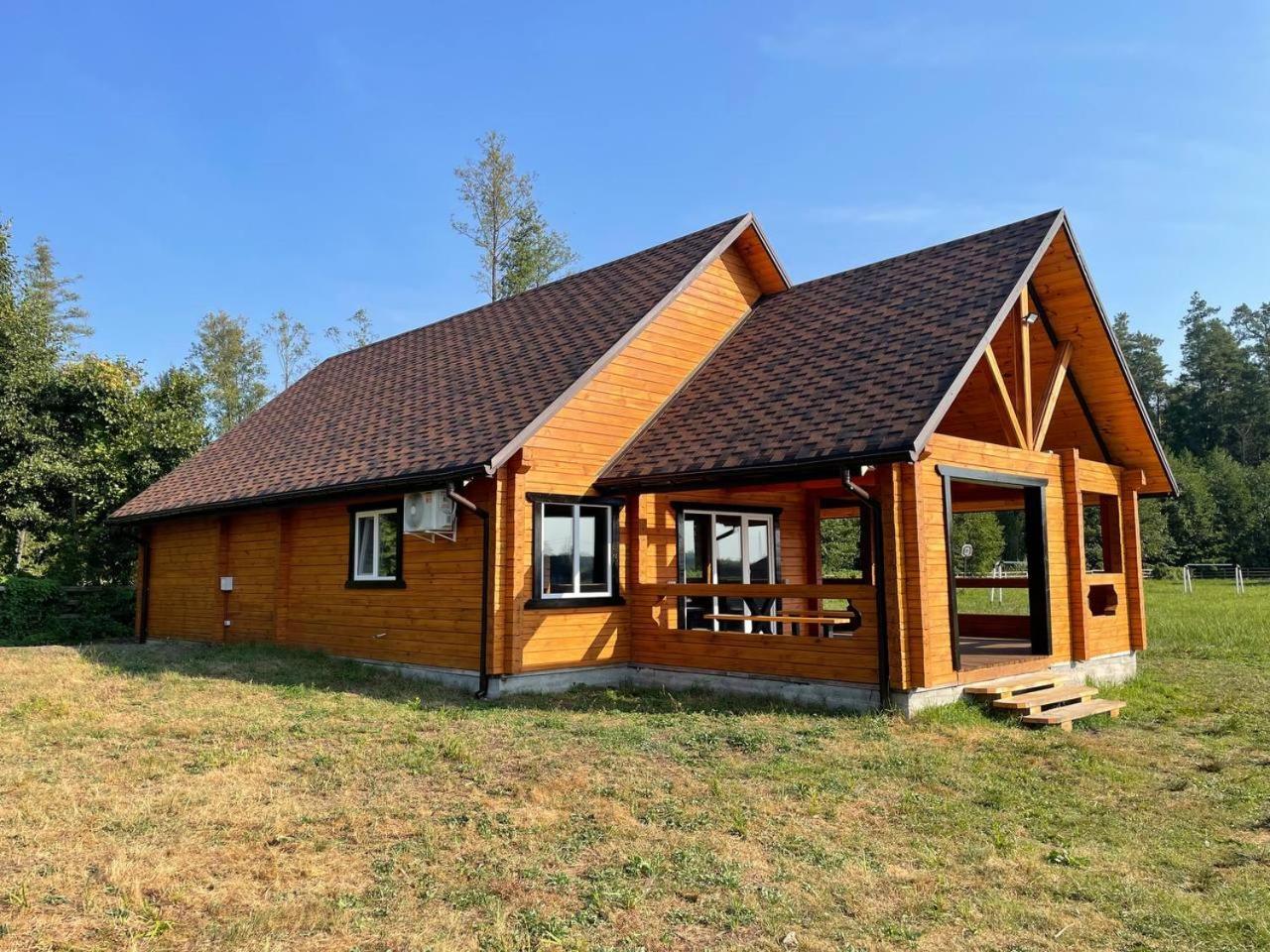 Guesthouse On The Lake With Bathhouse 70 Km From Kiev Makariv Eksteriør billede