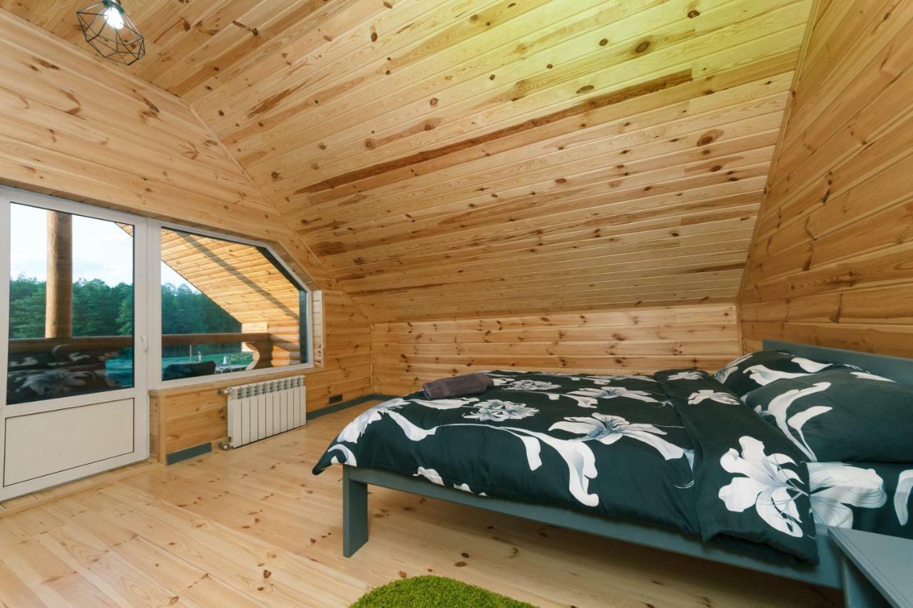 Guesthouse On The Lake With Bathhouse 70 Km From Kiev Makariv Eksteriør billede