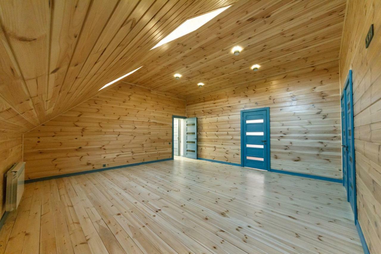 Guesthouse On The Lake With Bathhouse 70 Km From Kiev Makariv Eksteriør billede