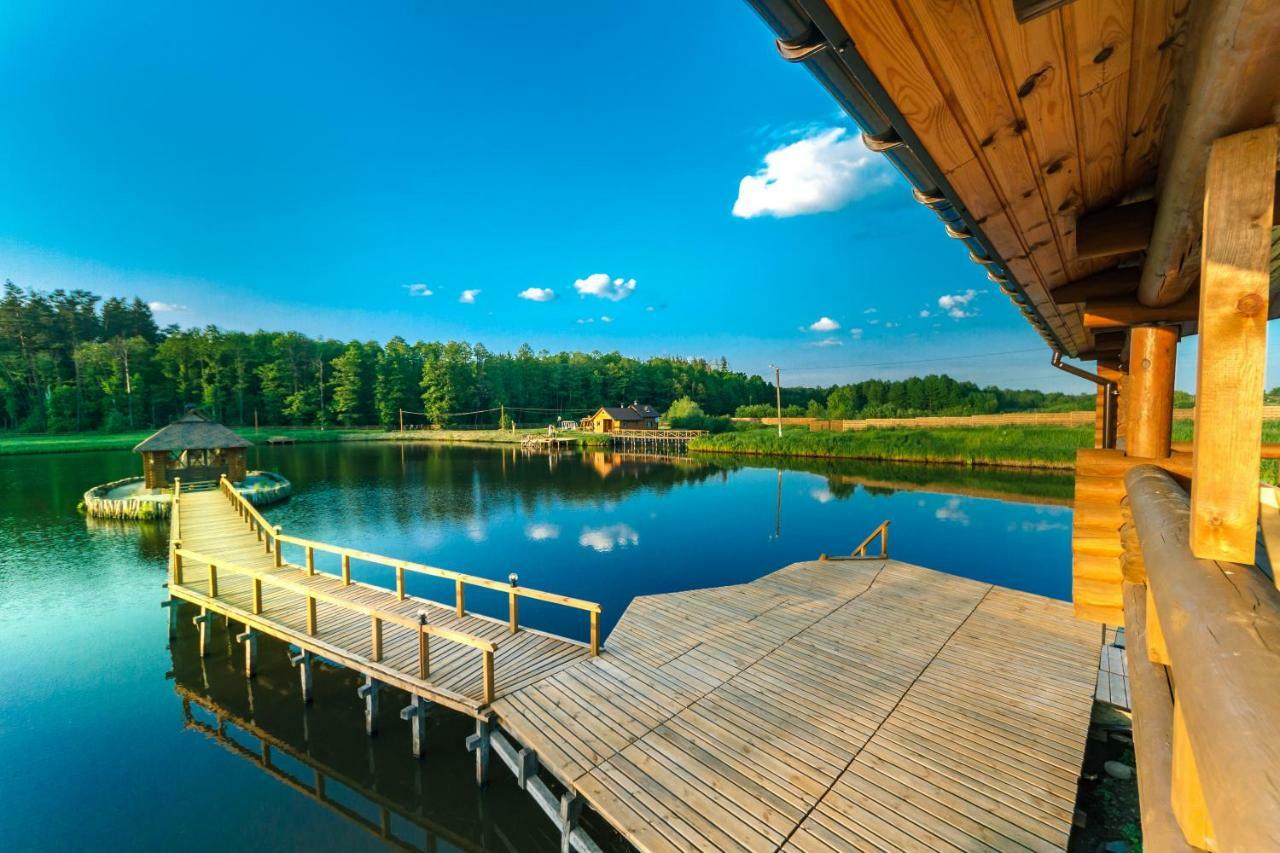 Guesthouse On The Lake With Bathhouse 70 Km From Kiev Makariv Eksteriør billede