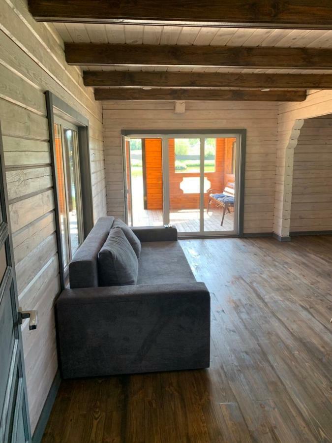 Guesthouse On The Lake With Bathhouse 70 Km From Kiev Makariv Eksteriør billede